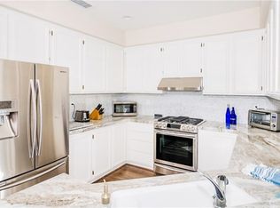 28052 Gladiolus Pl, Valencia, CA 91354