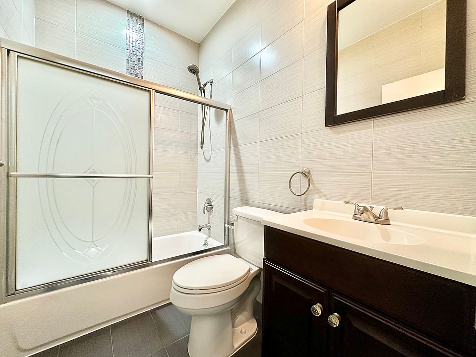 1st image of 329 Menahan St #2RA