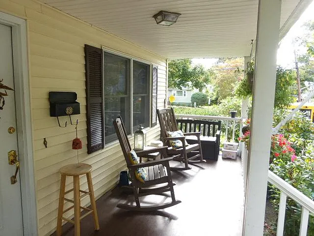 44 Wetmore Ave #A — Photo 4