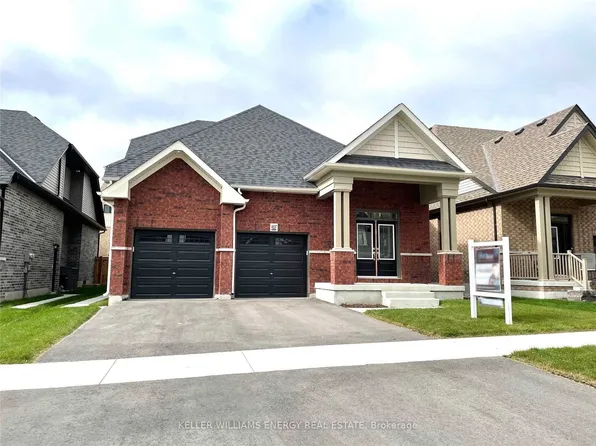 407 Northglen Blvd, Clarington, ON L1C 7E2