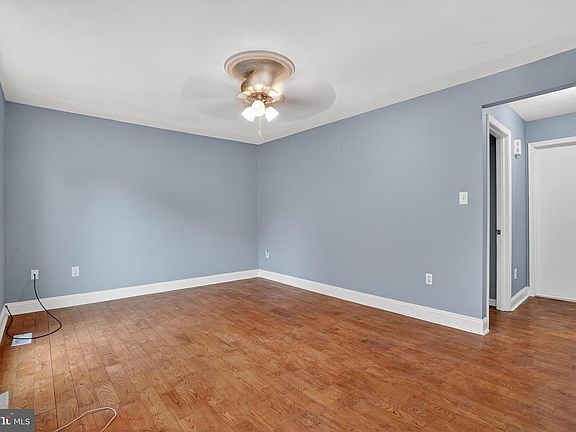 5th image of 5815 Riverside Dr
