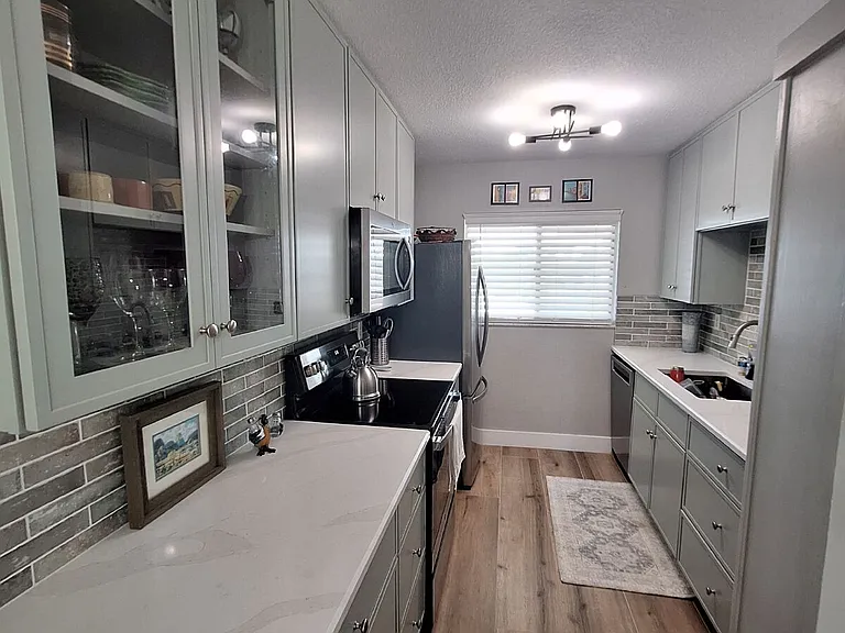708 Tamiami Trl S #320 — Photo 6