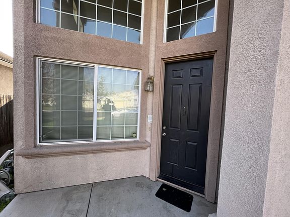 2nd image of 714 Brittanyann Ln