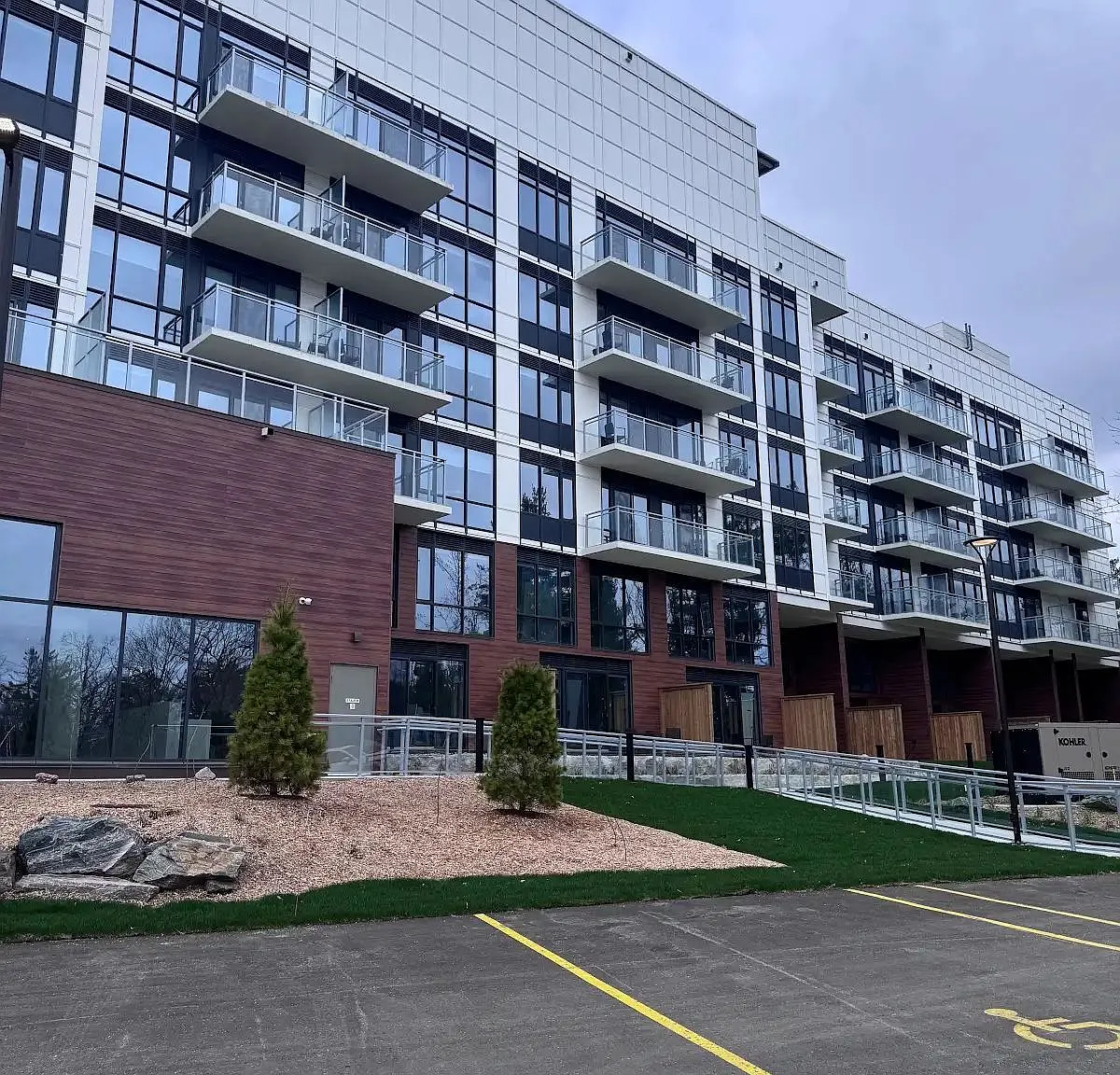 1 bed, $2,250 — Photo 1