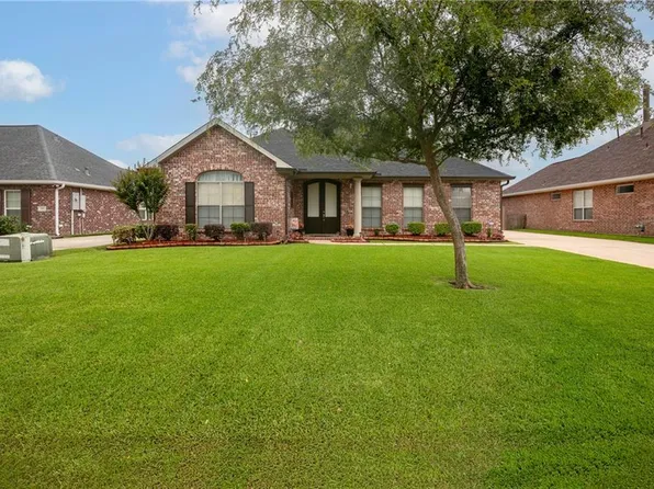 208 Rue Landry, Saint Rose, LA 70087