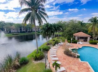 12112 Saint Andrews Pl APT 210, Hollywood, FL 33025