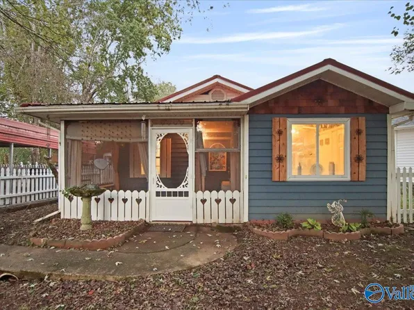 2232 Hurricane Creek Rd, Gurley, AL 35748