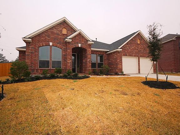 2nd image of 21627 Country Club Green Way