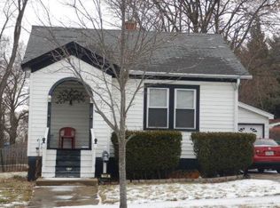 114 E 14th St, Lockport, IL 60441