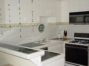 2nd image of 415 W Lexington Dr Unit 8