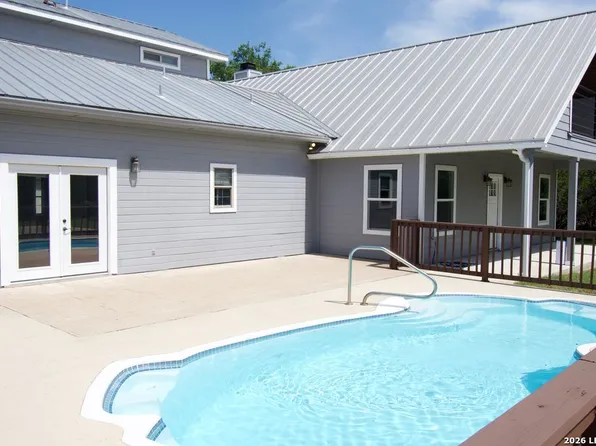 838 GEORG OAKS, Bulverde, TX 78163