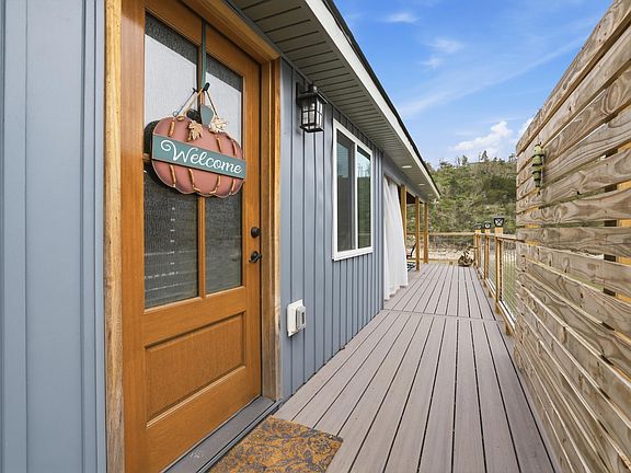 2nd image of 1768 Wells Landing Rd