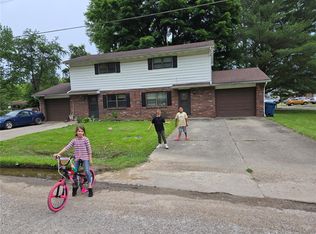 2412 Sunny Ln, Cape Girardeau, MO 63701