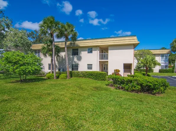 38 Vista Gardens Trl APT 207, Vero Beach, FL 32962