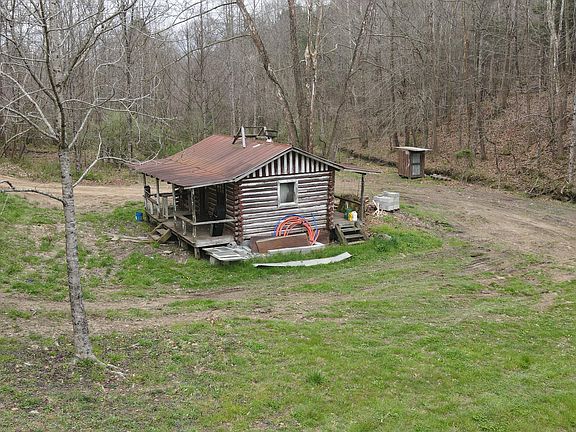 4th image of 899 Morning Glory Rd