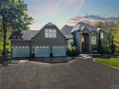 8374 Salt Springs Rd, Manlius, NY, 13104