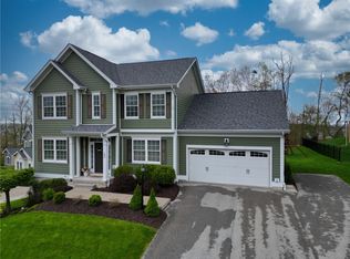 104 Vista Ridge Ln, Valencia, PA 16059