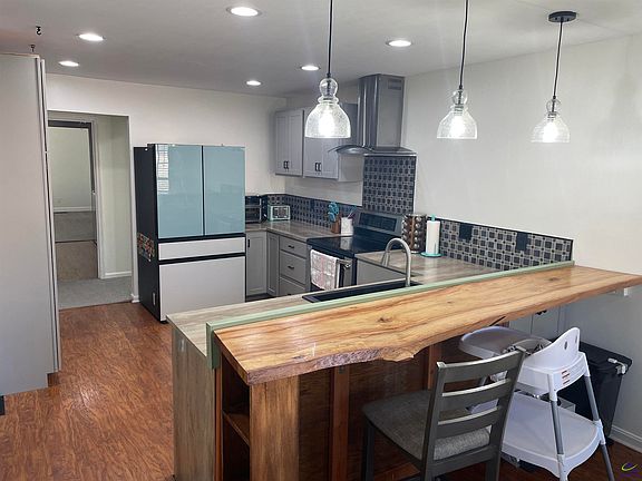 5th image of 511 Pheasant Ridge Dr