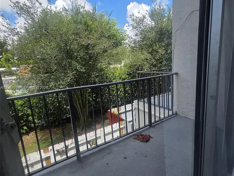 6709 N Kendall Dr #228 — Photo 39