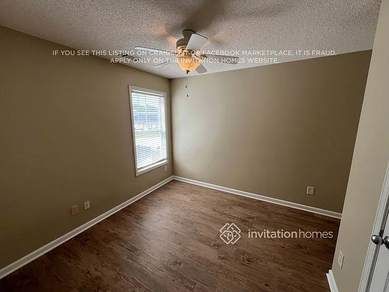 3786 Pine Village Pl — Photo 12