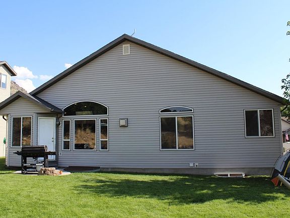 3rd image of 235 E Appaloosa Way