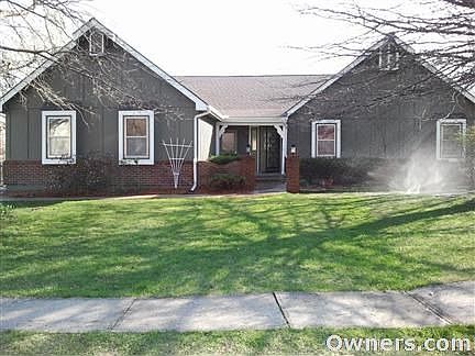 Contemporary Open Floor Plan - Estate Lot