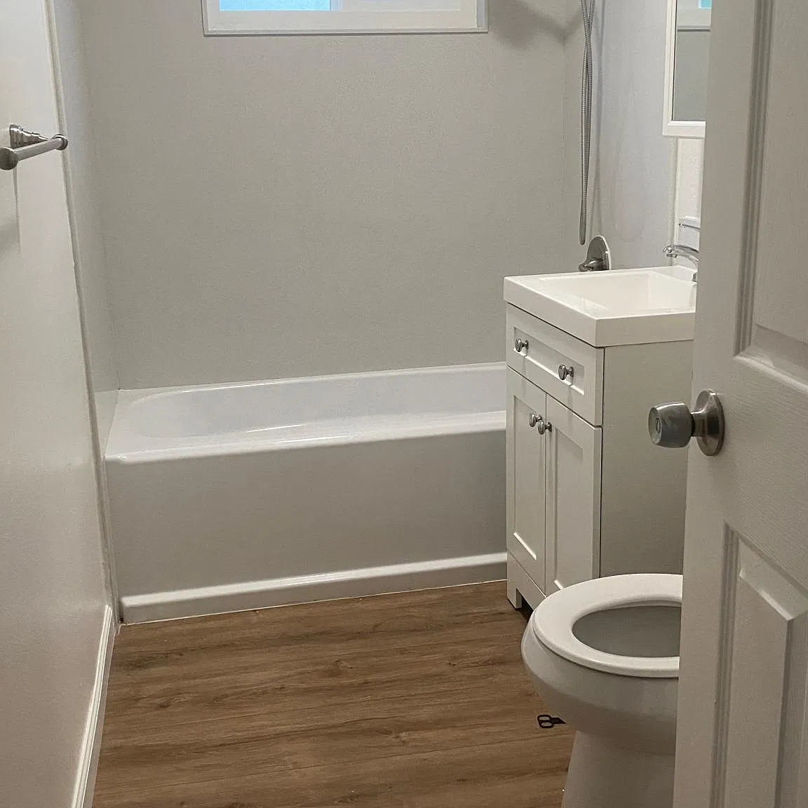 2 bed, 800 sqft, $1,900 — Photo 4