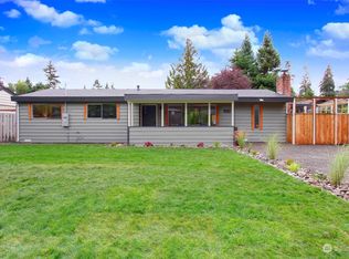 1420 211th Pl SW, Lynnwood, WA 98036