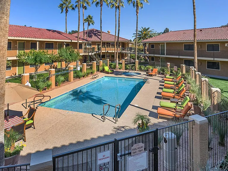Mesa Royale 55+ Active Community — Photo 15