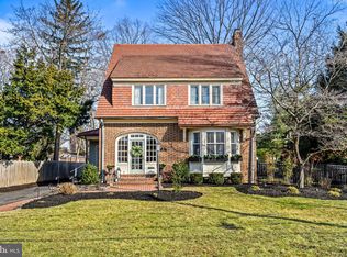 111 N Colonial Rdg, Moorestown, NJ 08057