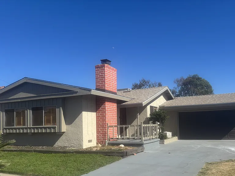 6143 Chadwick Ave — Photo 1