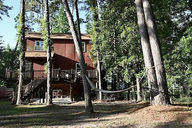 18285 Cusachs Dr — Photo 30