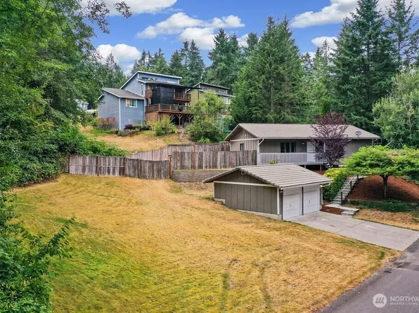 9205 Morning Side Drive NW, Silverdale, WA 98383