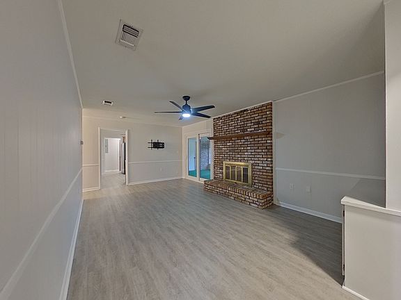 4-web-or-mls-3 Living Room-7_12052025
