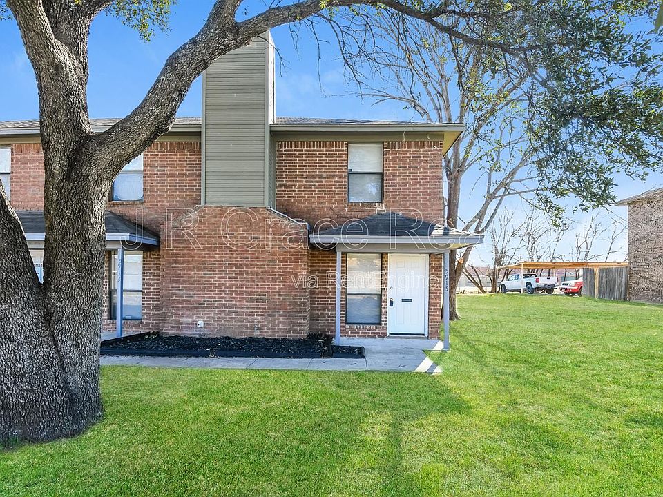1st image of 5915 Shadydell Dr