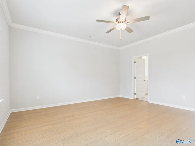 17993 Longleaf Dr — Photo 12