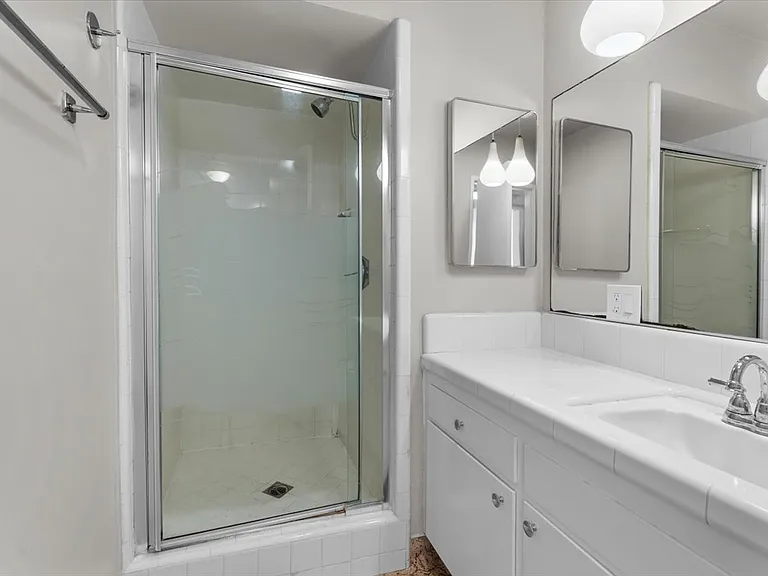 7749 Saint Bernard St #6 — Photo 14