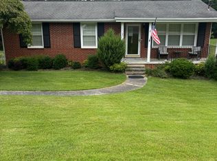 11157 Thornton Dr, Knoxville, TN 37934