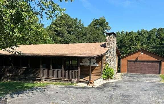 3rd image of 3707 Thompson Mill Rd
