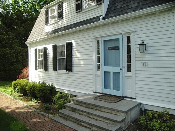 3rd image of 101 Larch Row