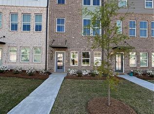 2240 Whistler Way NE, Lawrenceville, GA 30043