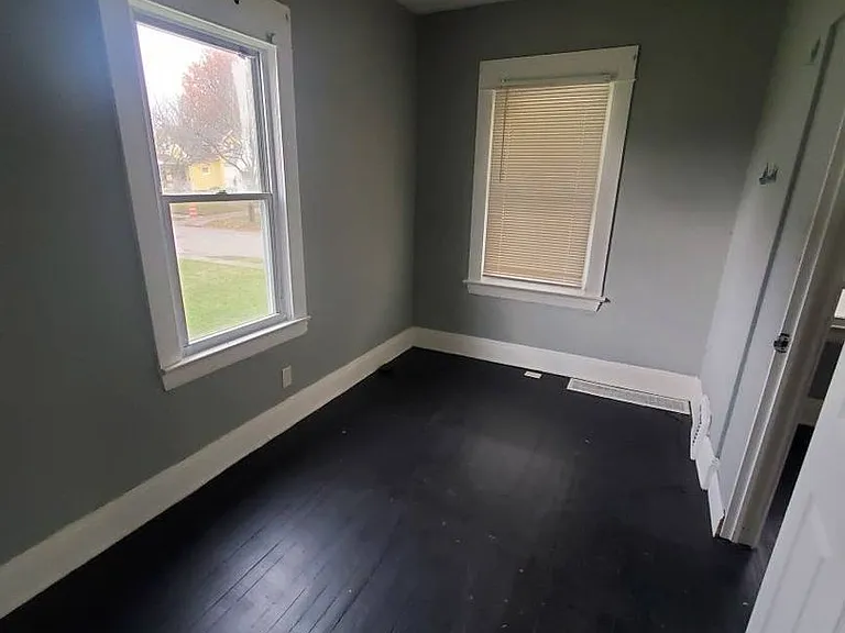 12608 Holborn Ave — Photo 18