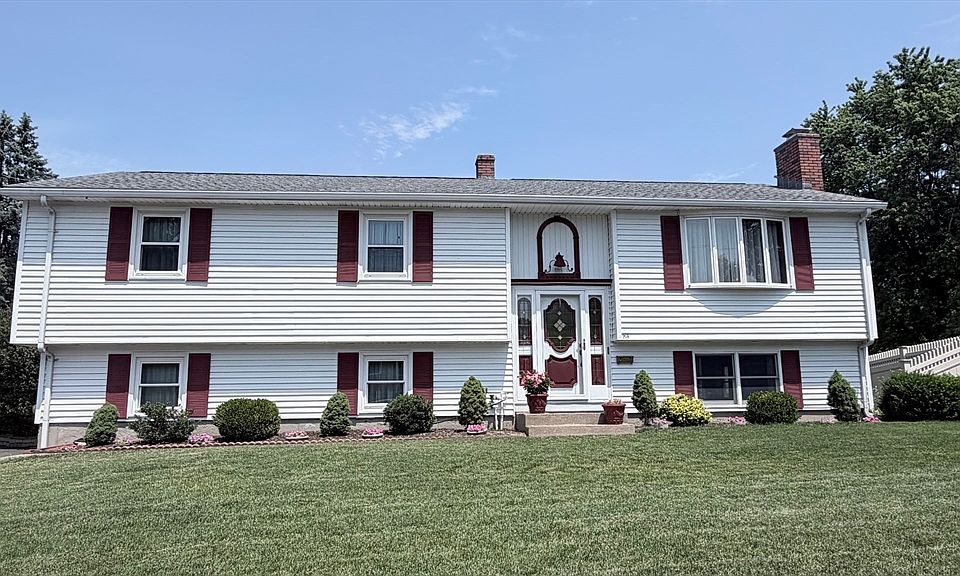 2nd image of 84 Wanda St