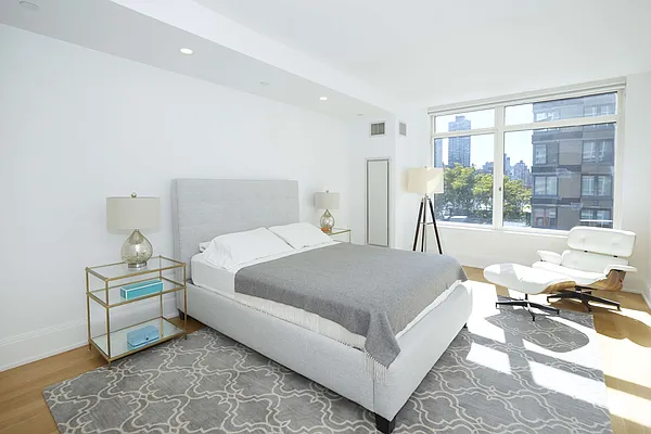 Sold by Brown Harris Stevens | media 4