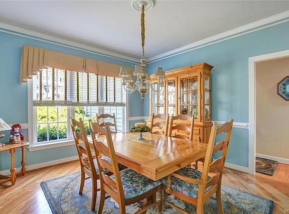 5th image of 5809 Dorton Ln
