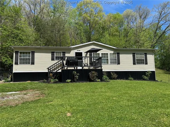 612 Melody Ln, Charleston, WV 25313