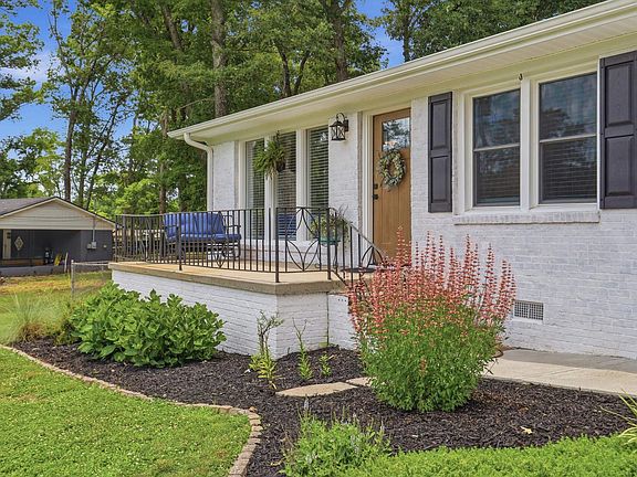 5th image of 23 Blue Mountain Dr