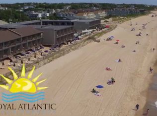 131 S Emerson Ave #216, Montauk, NY 11954