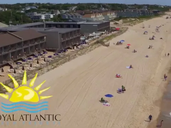 131 S Emerson Ave #216, Montauk, NY 11954