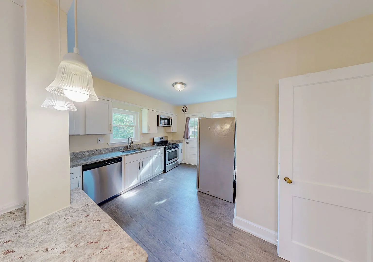 Wonderful 4Bed/3Bath in Silver Spring! — Photo 3